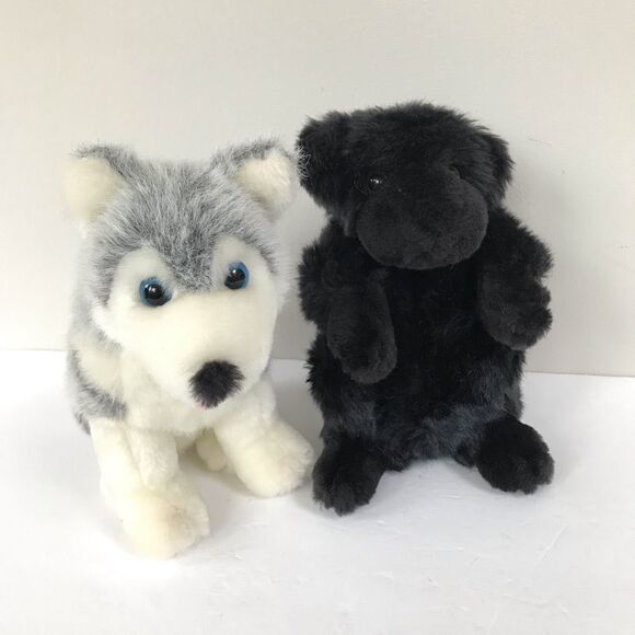 MELISSA & DOUG Dog Bed Full of Plush Stuffed Animals Adoption Puppies Set Of 6 - Picture 7 of 10